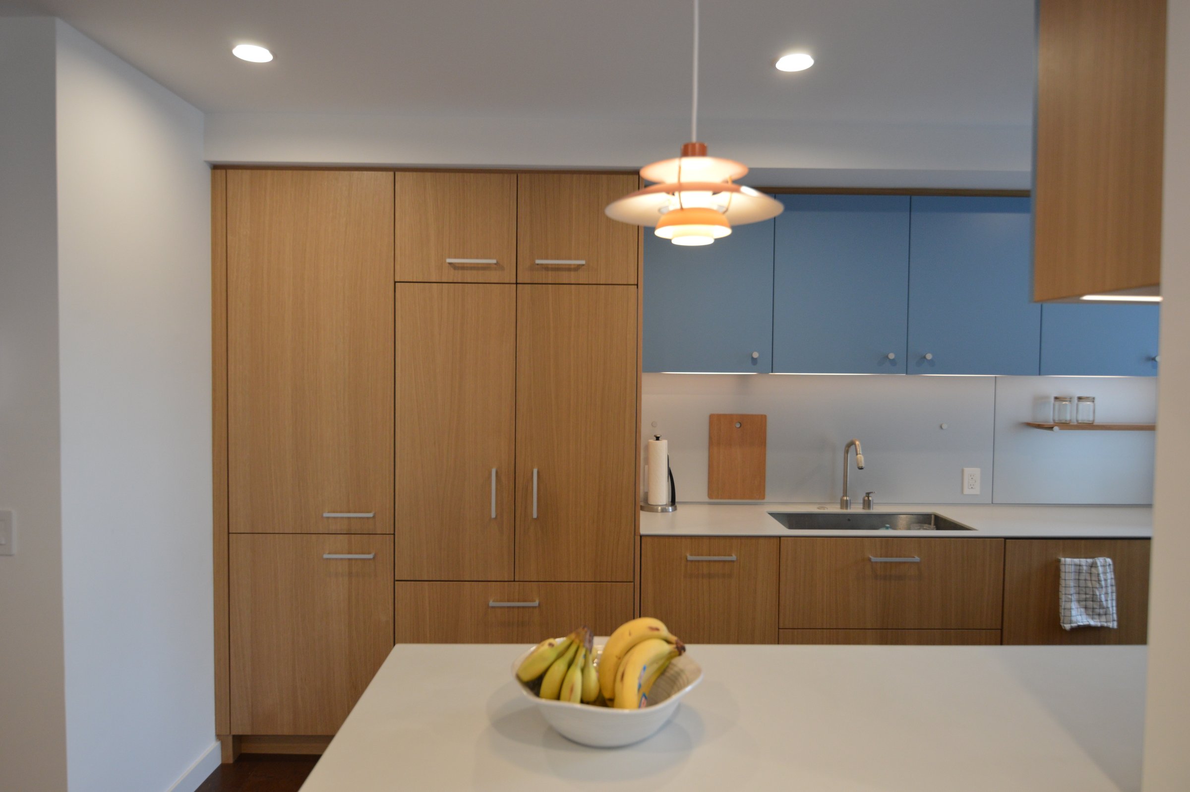 UES-apt-02
